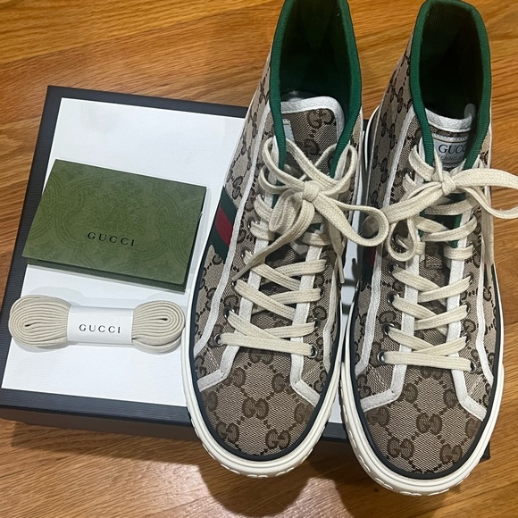 WOMEN'S GUCCI TENNIS 1977 SNEAKER - Picture 1 of 7